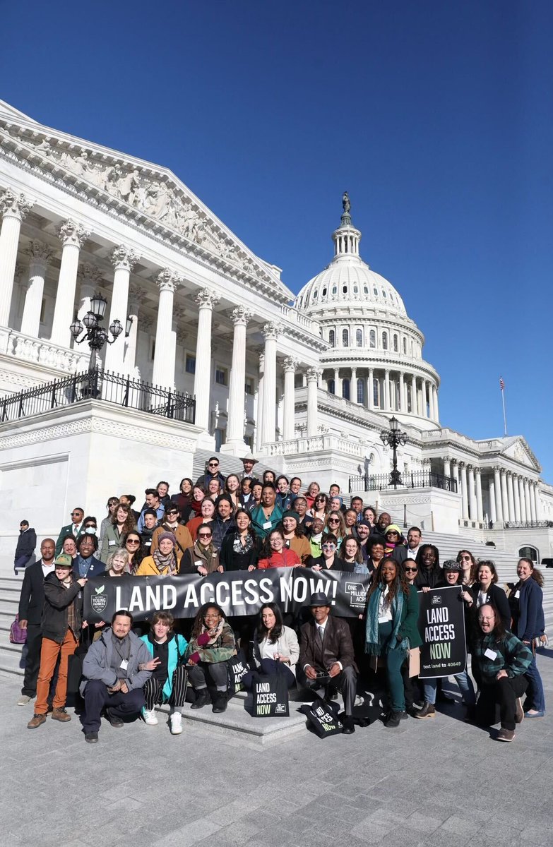 vgpvisions's tweet photo. And that is wrap! @YoungFarmers welcome over 130 farmers to capitol hill and many more from @sustainableag @HEAL_Food to ask for a #FarmBill with #ClimateAction and #LandAccess! This is how we built #foodjustice. #Foodjusticefriday #Farmbillfriday #youngfarmers https://t.co/8XePeUiiCS