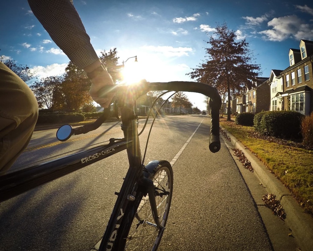 james_c_thomas's tweet image. A few shots from my #bikecommute... hands down the best way to start, and end, the work day.