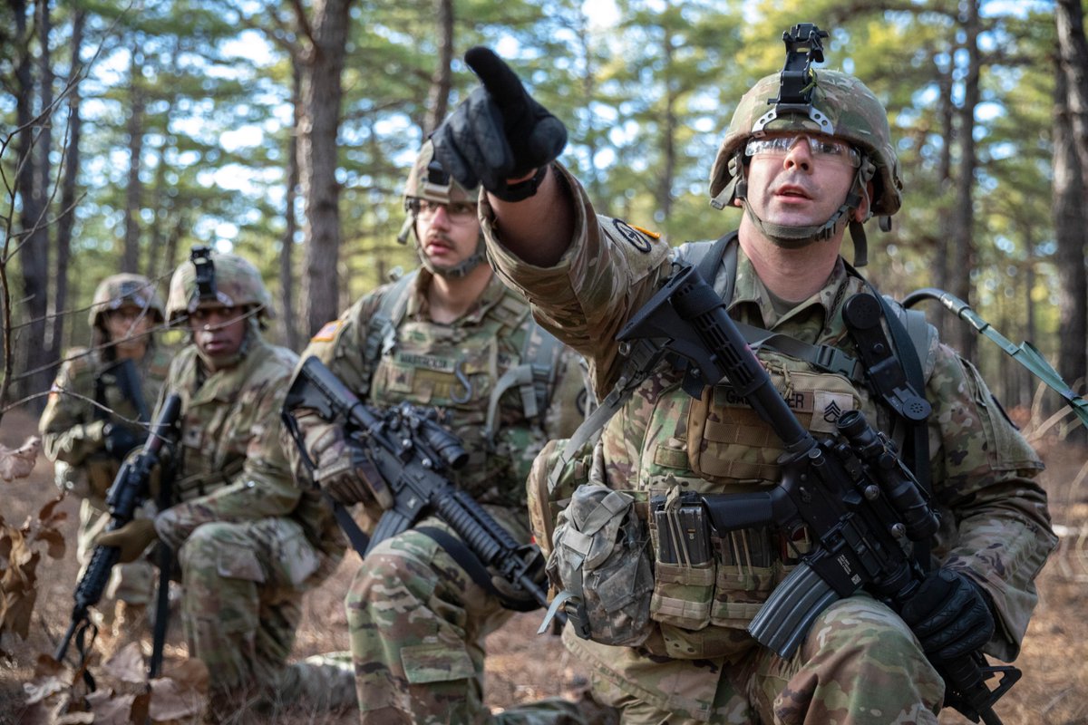 Joining the @USArmy is a tremendous opportunity. If you are the type of person that seeks challenges and wants to push yourself to achieve something that you didn’t think was possible, we have some opportunities for you. With us, you can #BeAllYouCanBe! @USAREC