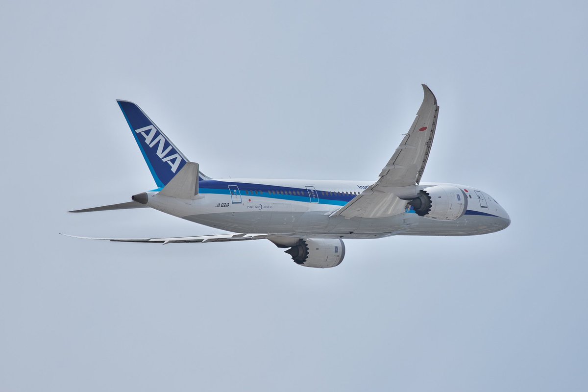 B787_ITMBASE's tweet photo. ITM

🛫
BOEING787-8

#ITM
#伊丹空港
#ANA
#飛行機
#ソラマニ_飛行機
#エアフロントオアシス下河原 https://t.co/R34zFxogbE