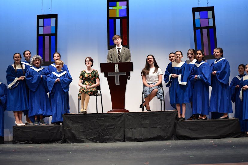 SpryDramaClub's tweet photo. It’s OPENING NIGHT and we’re sold out! Tickets still available for the two shows Saturday! @WCSDProud @SpryMSWarriors @SpryPTSA @WebsterNYPTSA https://t.co/wLR8OJ5wdu