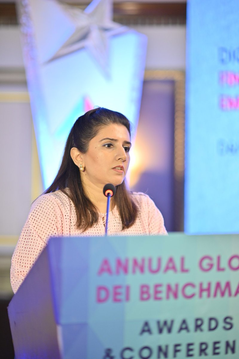 Catch highlights from the recent GDEIB conference, organized by HR Metrics, featuring Sana Tariq, MMBL's CLO as she shares how MMBL's WIN program is uplifting female employees and customers alike, embracing #equity on the way.

#MMBLDost #VEON #WIN #HRMetrics #DigitALL #Fintech