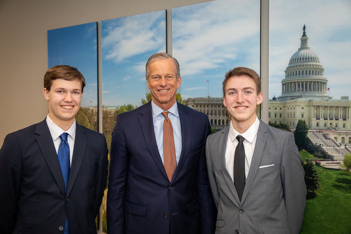 Thank you to @Senjohnthune for meeting with the #USSYP2023 delegates today. We are grateful for your commitment to the future of this country and to the young leaders who strive to make it better!
