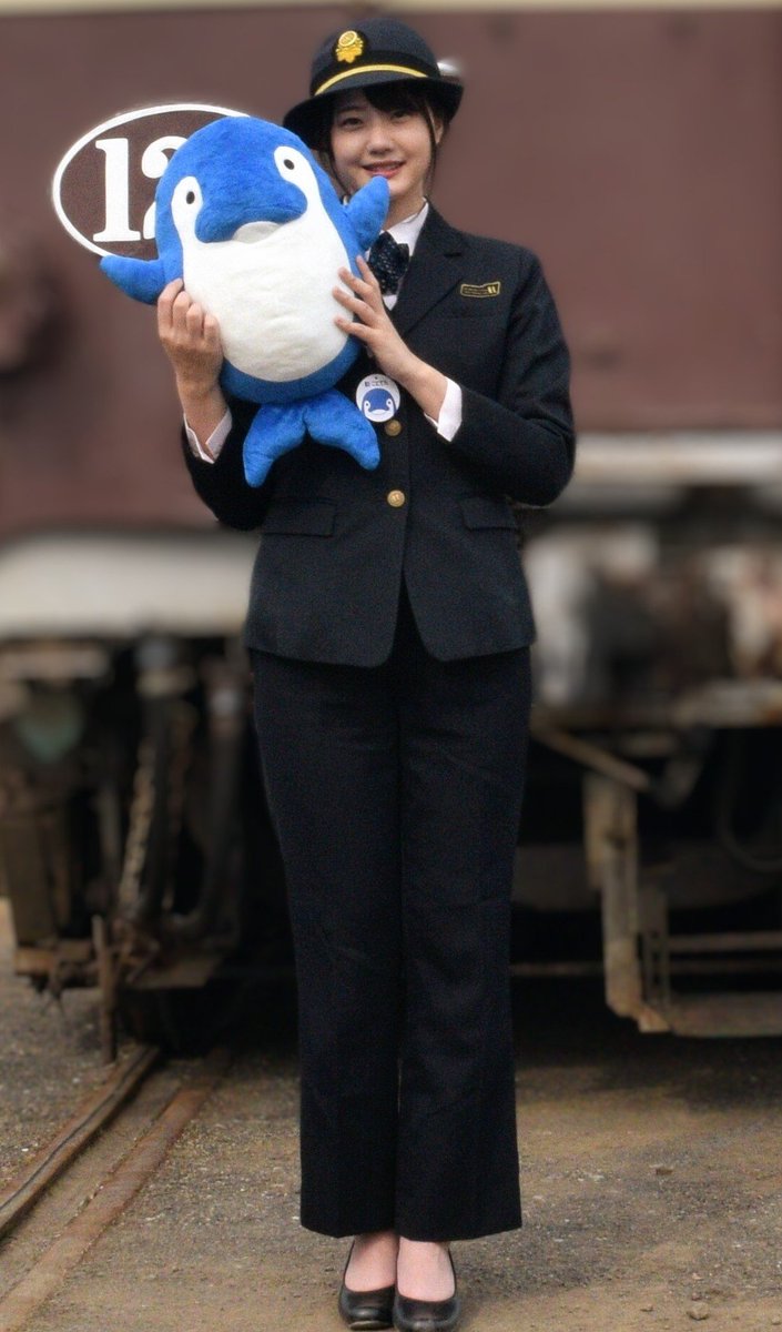 瀧野由美子とめぐることでん電車旅