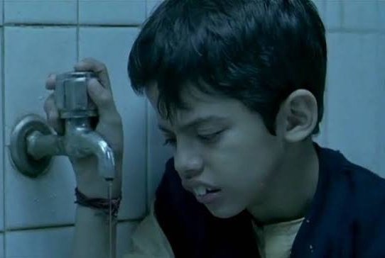 Riocasm's tweet photo. “sab kuch bas dheere dheere hi samjh aa raha hai” https://t.co/uMhwLAKbKt