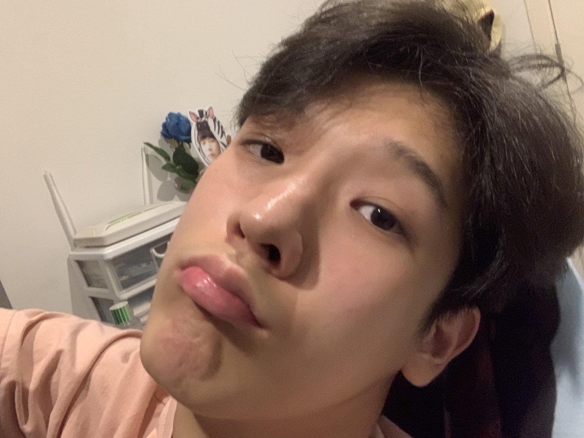 jimmy.jimmoi tweet media