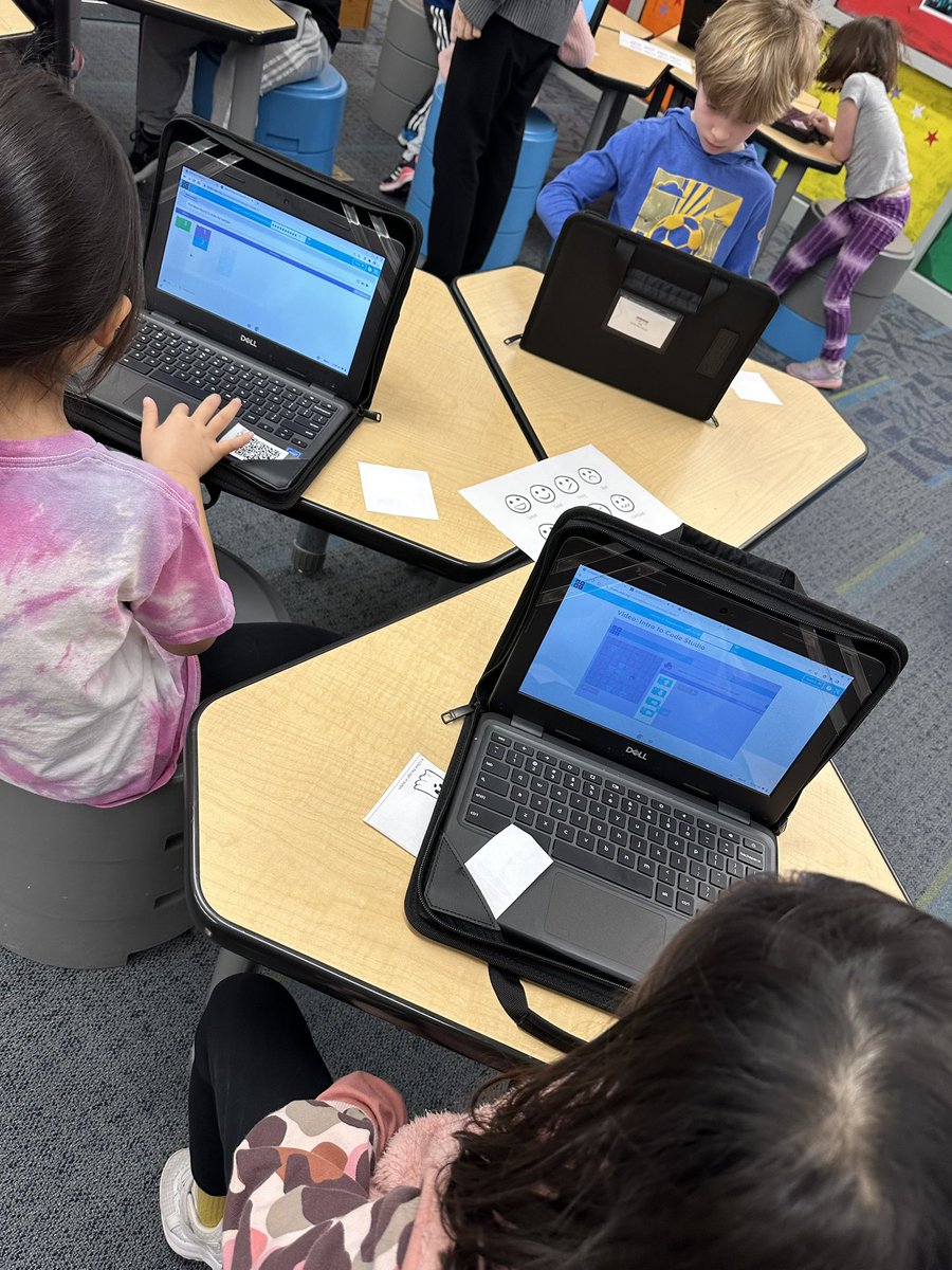 DYellenBHS's tweet photo. ⭐️First graders⭐️ practicing their computer skills &amp; coding principles. 🎉Go Rams! @RikerHillRams @LivSchools #WeAreRamily #all1n #coding https://t.co/3sFXDNy9sU