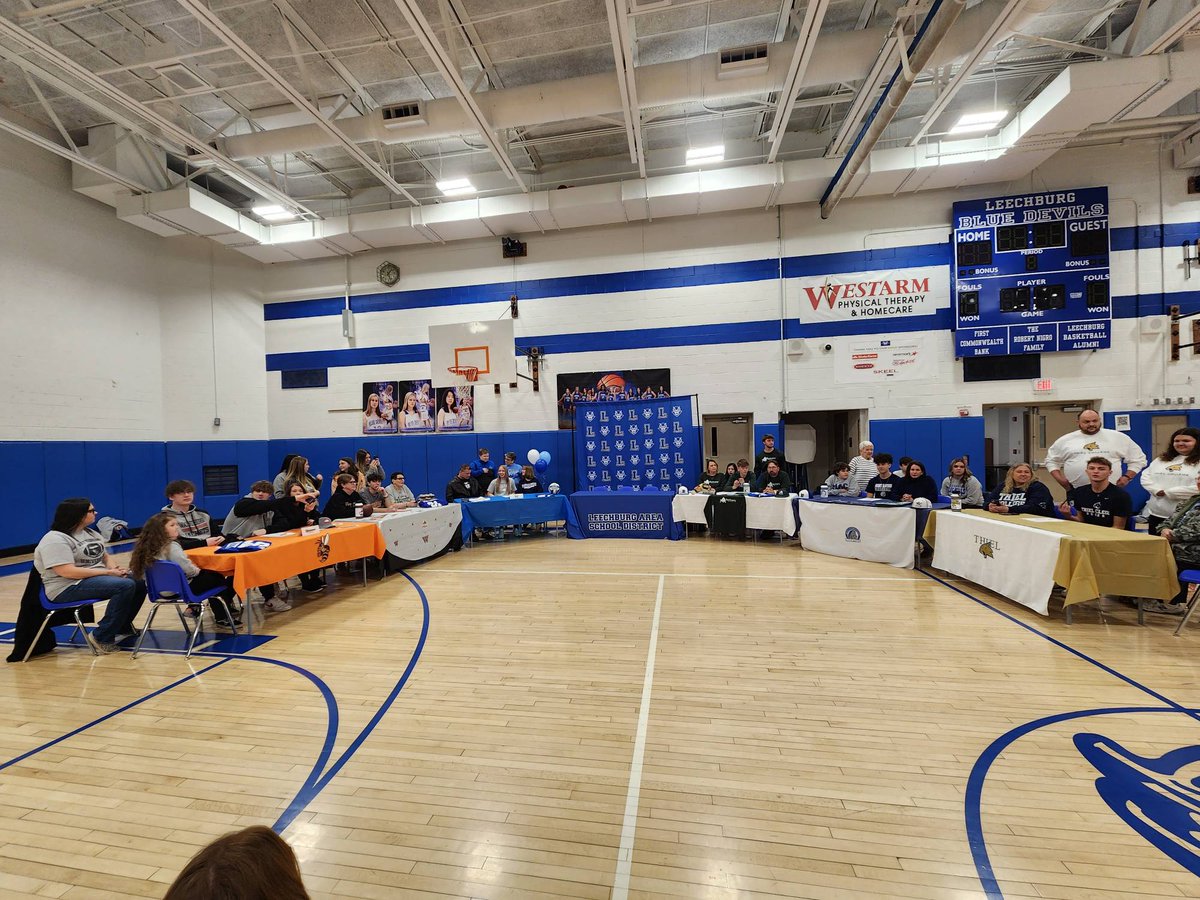 lasd_athletics's tweet photo. Congrats to our 7 seniors continuing their athletic career at the collegiate level. So proud of you all!!!

Ashton Redmond- Thiel
Owen McDermott- Mt Aloysius
Tyler Burke- Bethany
Anna Cibik- Westminster
Tyler Foley- Waynesburg
Brandon Lucas- Waynesburg
Braylan Lovelace- Pitt https://t.co/t0DZ4T0XKu