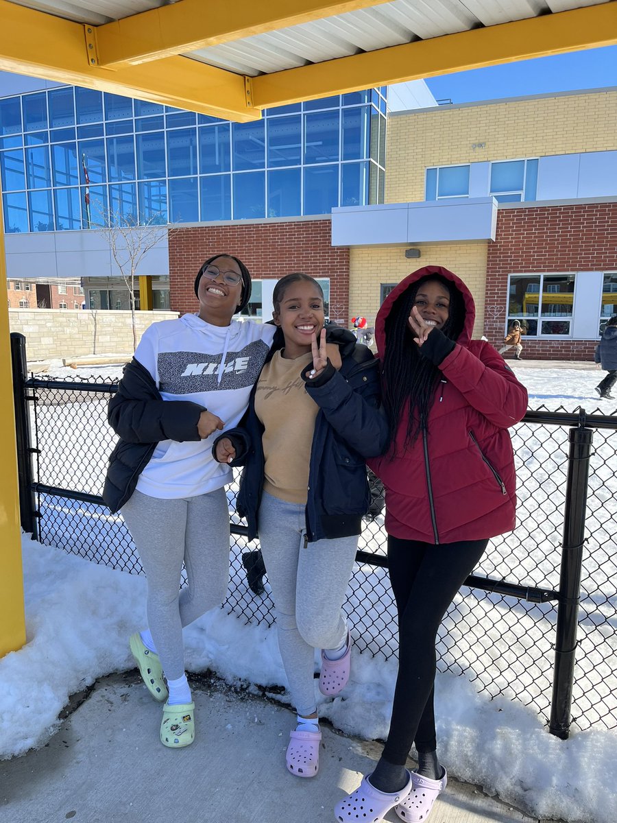 What a beautiful day for our Eco winter walk. #winterwalk <a href="/lionseco/">Comboni Eco Lions</a> <a href="/StDanielComboni/">StDanielComboniDP</a>