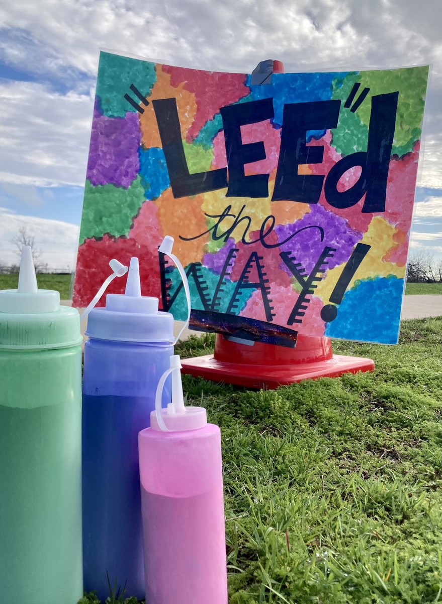 It’s COLOR RUN DAY! 🏃🏼‍♀️🎉🙌🏻 Let’s go Lee Spurs!
#rjlyear9 #colorrun <a href="/NetZeroLee/">Richard J. Lee Elementary</a>