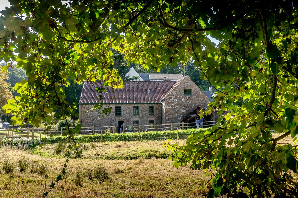 NatTrustJersey's tweet image. Friday 31st March - Join Jersey folk band, Sonneux, for an informal evening of acoustic music, storytelling and poetry in English and Jerriais at the beautiful Moulin de Quetivel in St Peter's Valley.  eventbrite.co.uk/.../la-veilye-…...