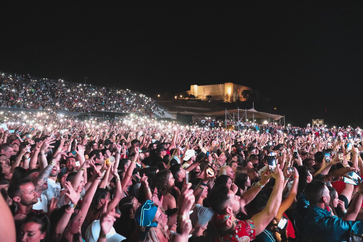 Recordando momentos en el espectacular 🌊 Marenostrum Fuengirola 🌊

Entradas para la edición #LunaSur2023 aquí 🎟  bit.ly/3kV0rPn