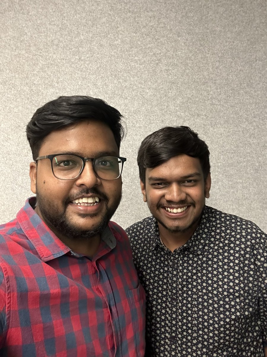 nilexshinde's tweet image. Made a new friend today @APratham 
thank you buddy for coming from all the way from Pune😀
Looking forward to work with you

#AzureOpenSourceDay Mumbai