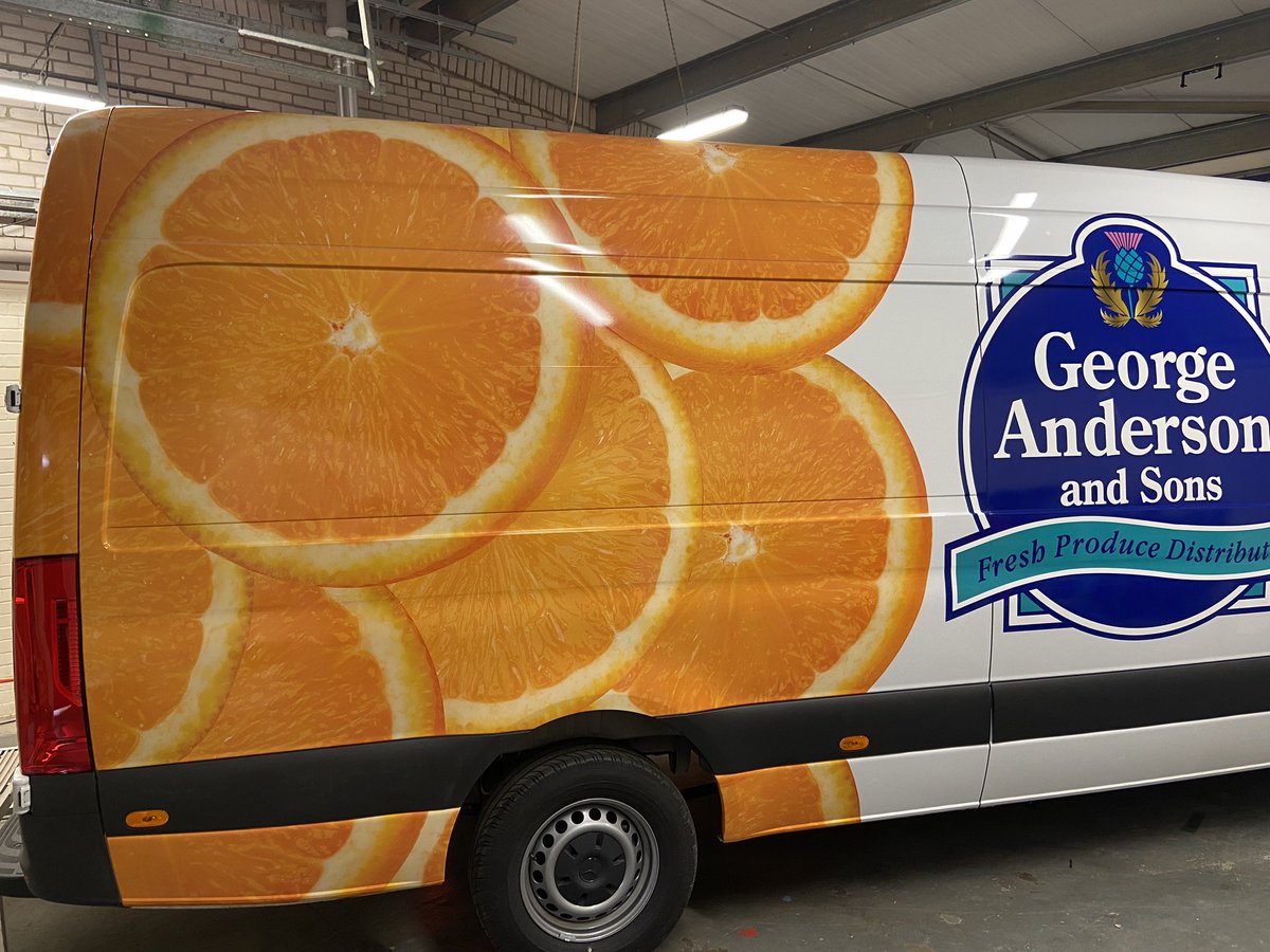 ApexSigns's tweet image. Loving the Oranges graphics on the new George Anderson and Sons van. 
Great work by our team as always. 

#vinylwrapping #signs #edinburgh #vinyl #greatteam #fruit #GettingYouNoticed