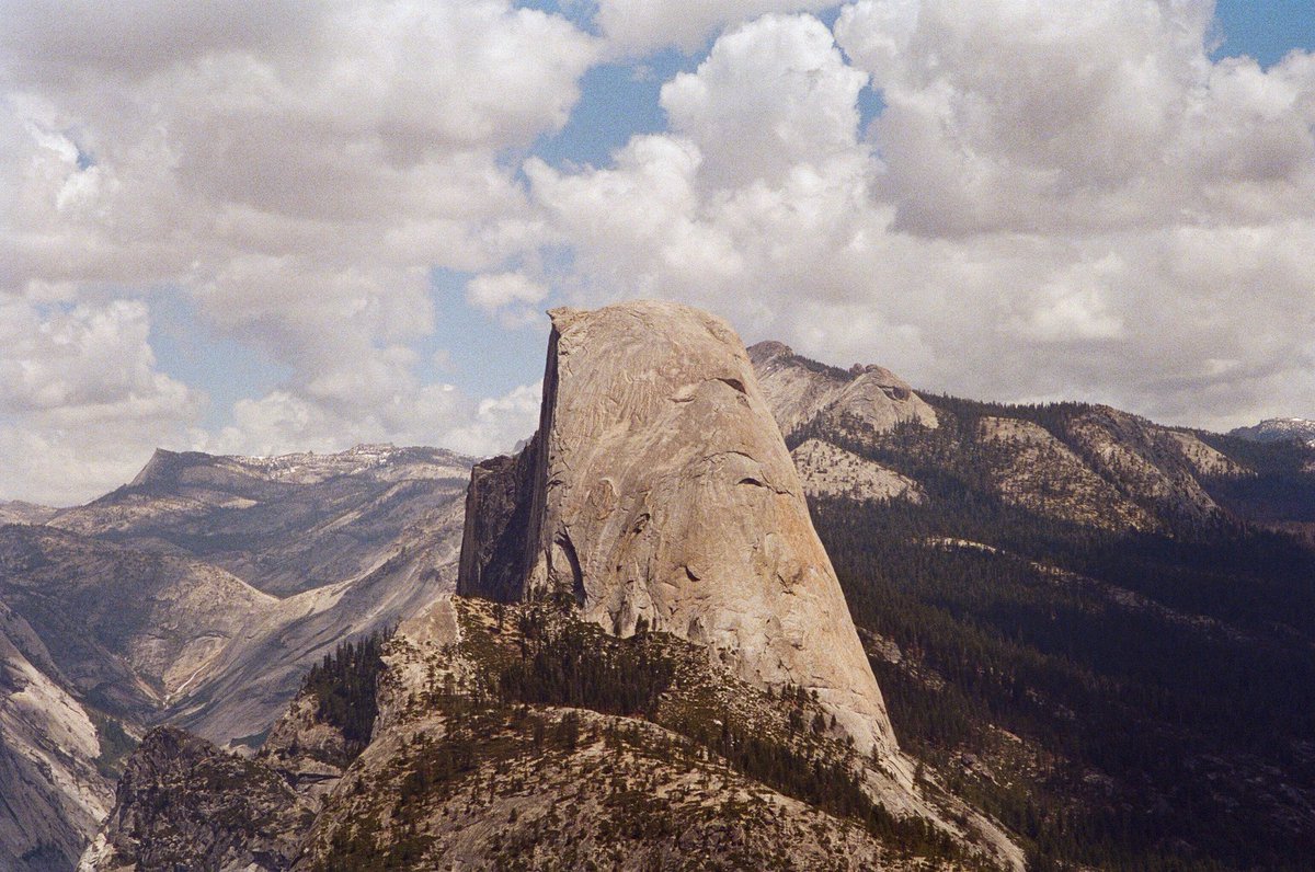 JAMESPIPERPHOTO's tweet photo. Yosemite on 35mm https://t.co/YYIaQGoW4s