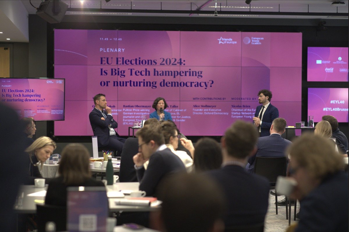 How should Europe approach #BigTech?

Our founder @StollmeyerEU urges:

* Co-design tech with all actors in society (psychologists, ethicists, anthropologists, etc)
* Develop a public sector alternative to their products

#DefendDemocracy #EYL40Brussels

➡️defenddemocracy.eu/values-based-a…