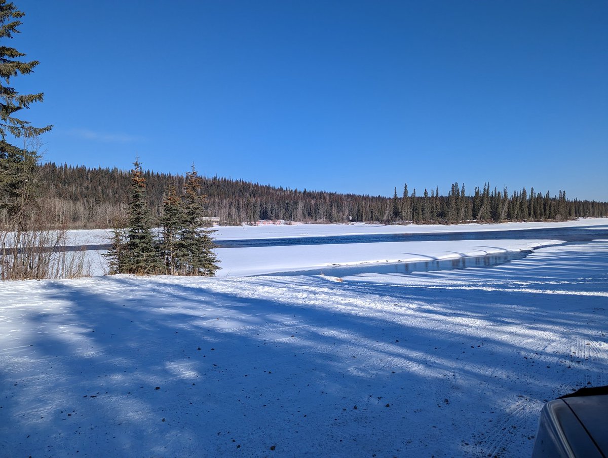 DigitalGhostAI's tweet image. Sometimes you've got to take a minute and remember to chill ❄️