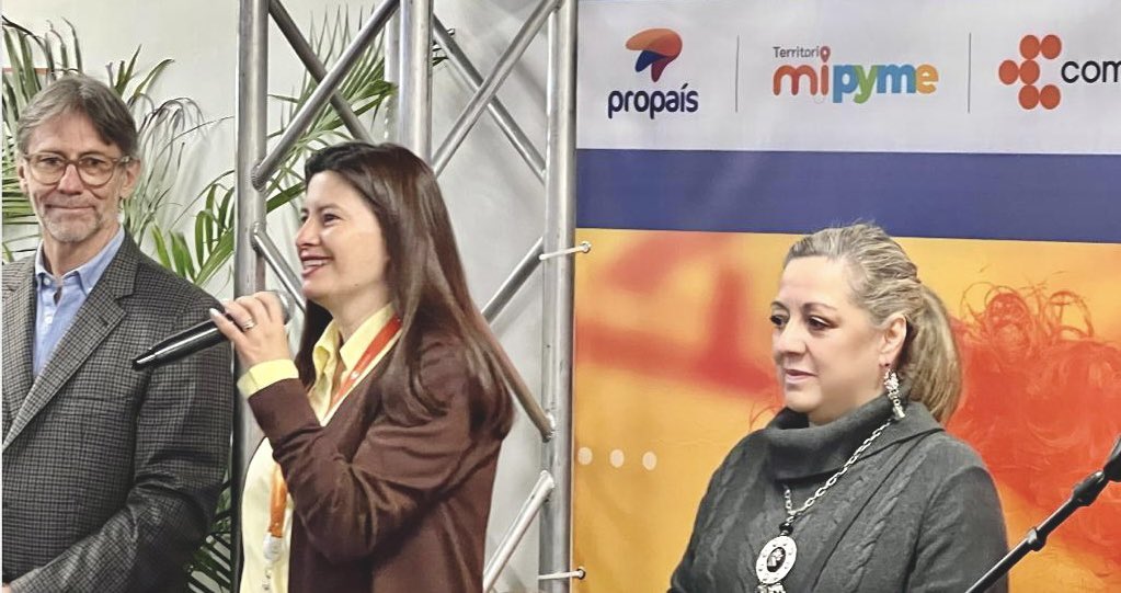 PROPAIS's tweet photo. Se dio inicio a la Rueda de Negocios #TerritorioMipyme, un espacio para que más de 100 #Mipyme, afiliadas a @Compensar_info, oferten sus productos a grandes empresas 

#ConectandoNegocios 
@PROPAIS https://t.co/3AJdR5XJJo