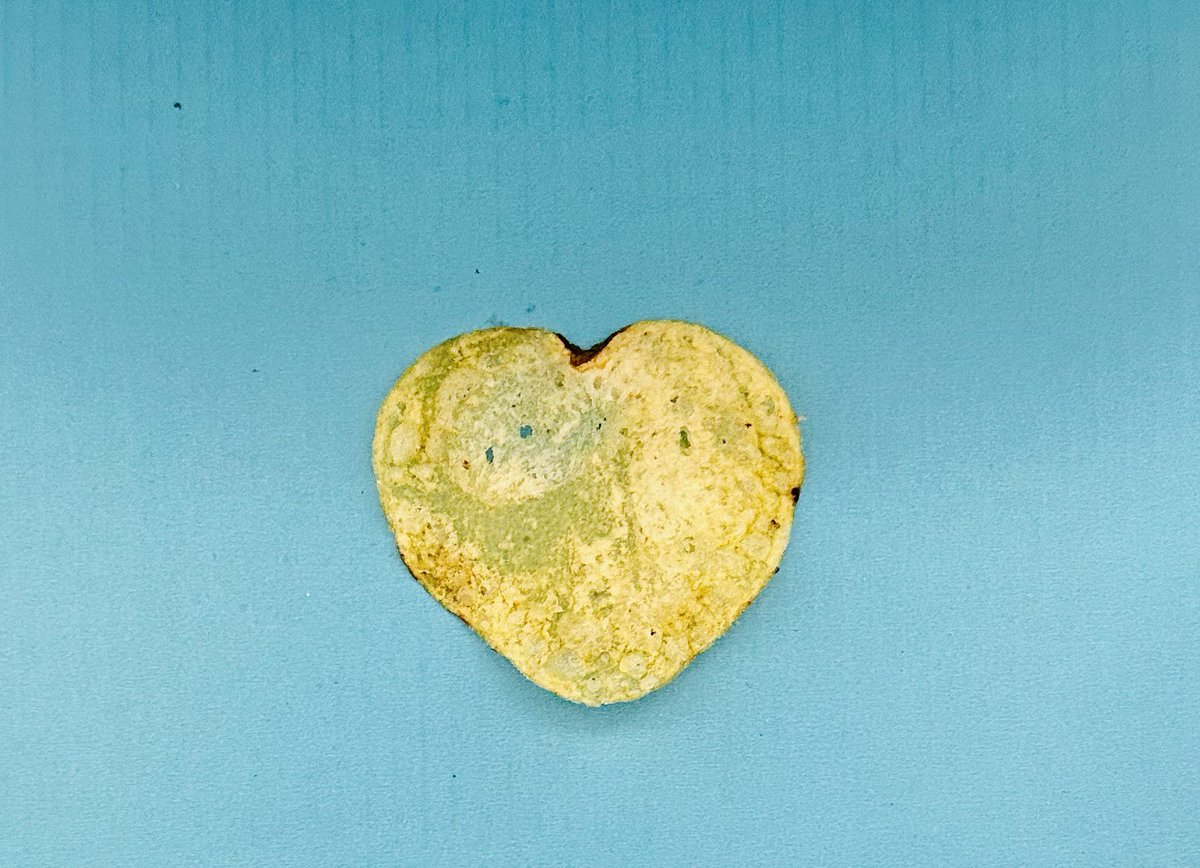 Stennn12's tweet photo. @walkers_crisps what a Friday! #LoveFromWalkers https://t.co/CUBhI4TYic