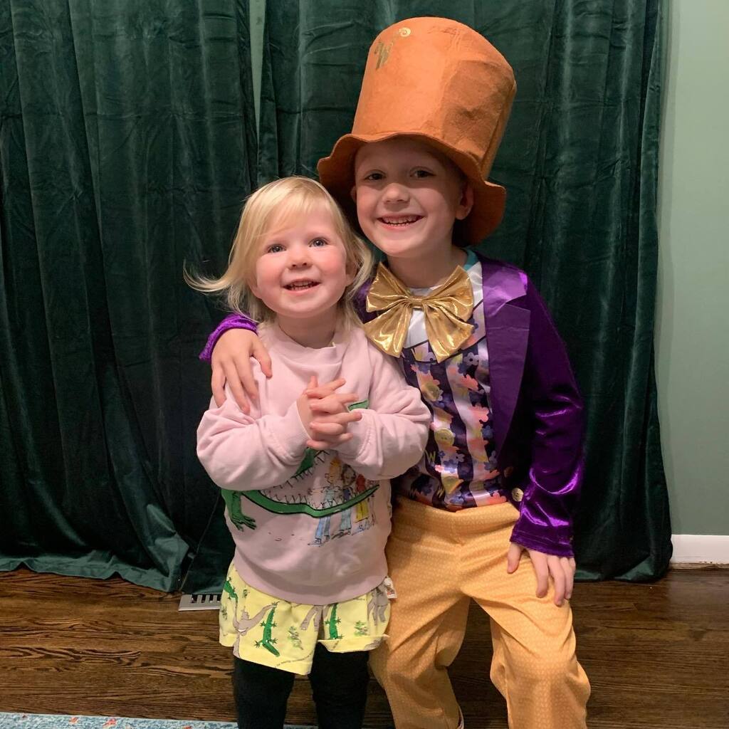 It’s finally Book Day for these two at school in the USA. #roalddahl #worldbookday instagr.am/p/CpnKbcNLUwQ/