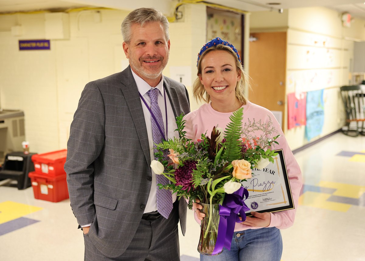 BSDEaglesMO's tweet photo. Surprise! McGrath Elementary School third grade teacher Lindsey Piazza is our 2023 Teacher of the Year! Congratulations, Lindsey! 💜💛💜

#TheBrentwoodWay https://t.co/j5iJR9NAyb