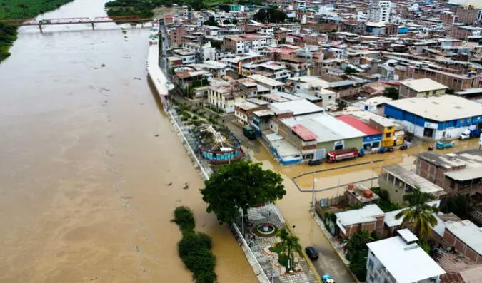 unchasqui's tweet photo. Los gobiernos regionales no han servido para ni mierda. No es falta de dinero, es falta de gestión, capacidad y decencia. Lo q pasa hoy en La Libertad, Lambayeque, Piura y Tumbes es indigno. https://t.co/SvIdM6UCNl