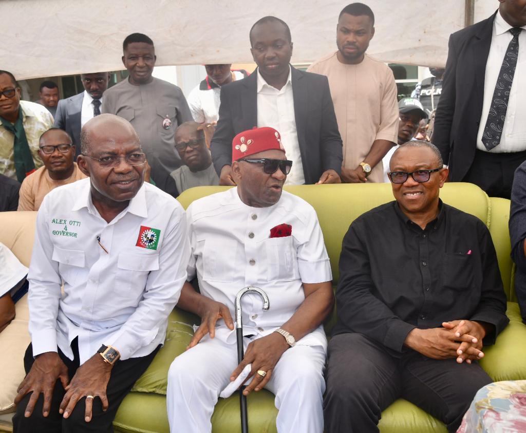 PeterObi's tweet photo. I just arrived in Enugu, to pay a condolence visit to the family of late Barr Oyibo Chukwu, the former senatorial candidate of Labour Party, for Enugu East Senatorial zone. I was accompanied by Barr Julius Abure, LP chairman, https://t.co/BInuoB6LeV