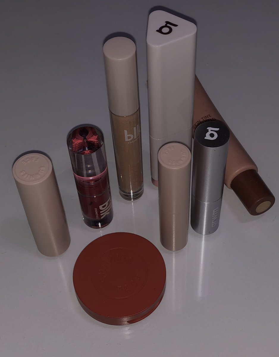 helloarchives's tweet image. ❕🤍❔📂🔗🪩🪞🧴🛋️💿🏔️🩰🍸🍡🍈

#archivetwt