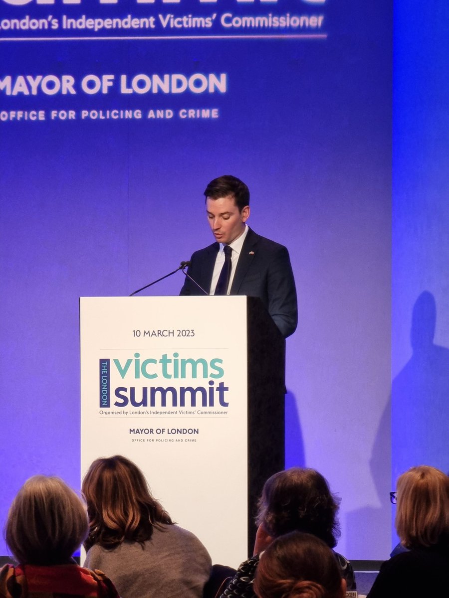 A true honour to welcome <a href="/SJB_CAQ/">Simon Jolin-Barrette</a> to London and our Victims Summit. We have much to learn from practice in Quebec. Visits like this strengthen the bond between our countries and allow us to learn from one another.  #LDNVictimsSummit23