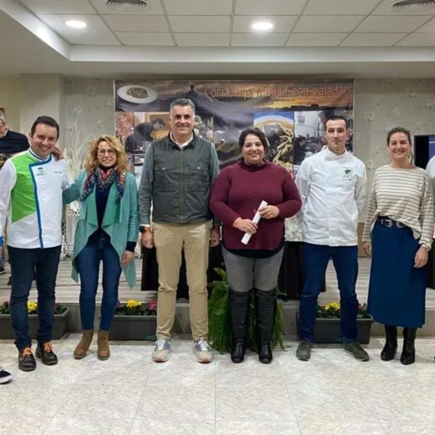 Fedelidia1's tweet photo. Enhorabuena al Ayto. De Coria por la Labor que realizan para la difusión y defensa de la.raza bovina de Lidia. Enhorabuena a los participantes y a los ganadores de Taurotapas 2023
#TaurotapasFITCoria2023
#FITCoria2023 https://t.co/N40Ln0e68z