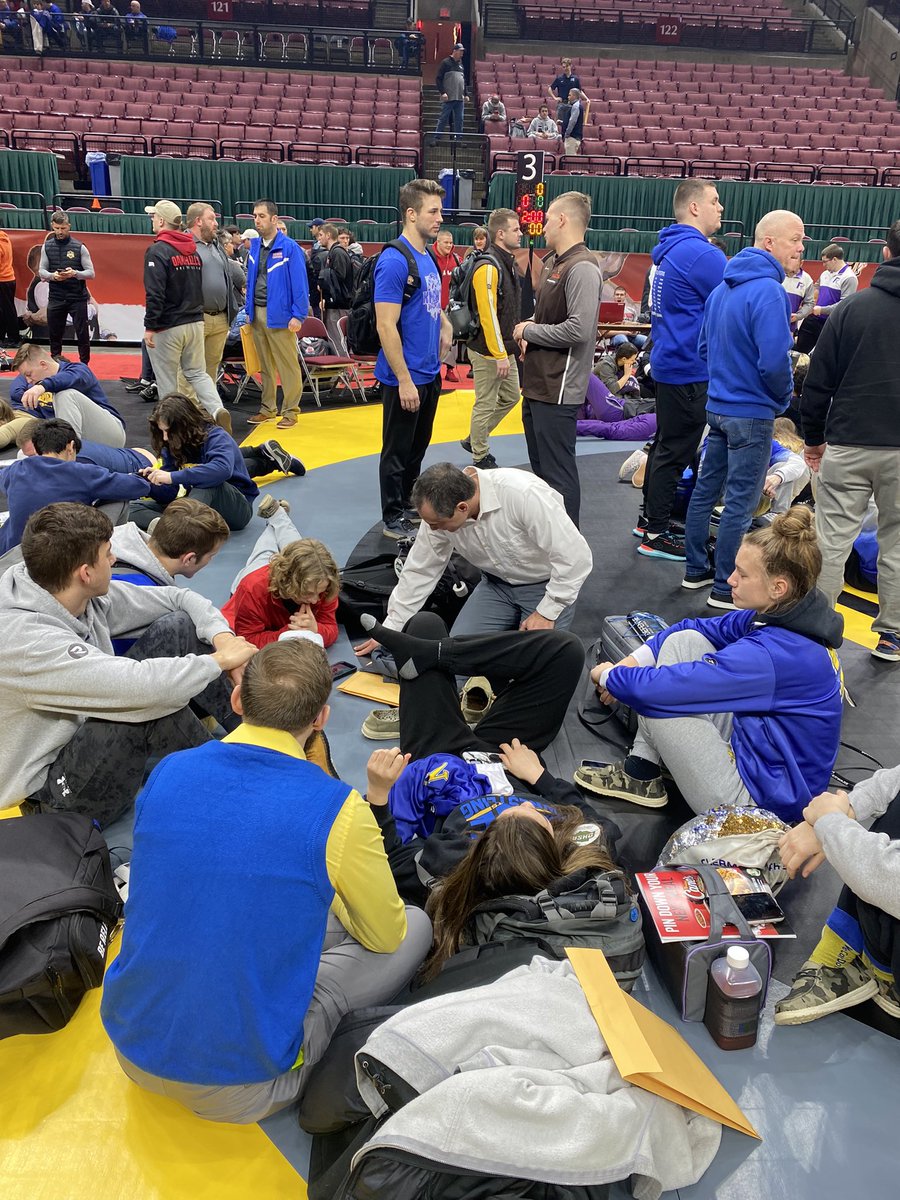 CNERocketsWres1's tweet photo. At the OHSAA State Wrestling Championships getting ready https://t.co/Amx6XxyF9e