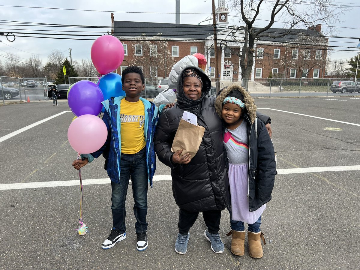 A. Ahmad tweet media