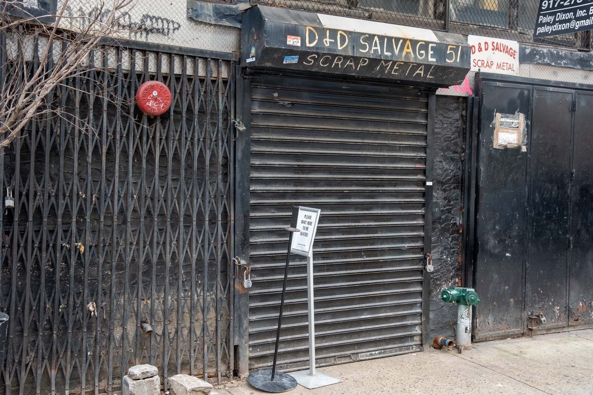Please Wait Here To Be Seated. Bond St. NYC