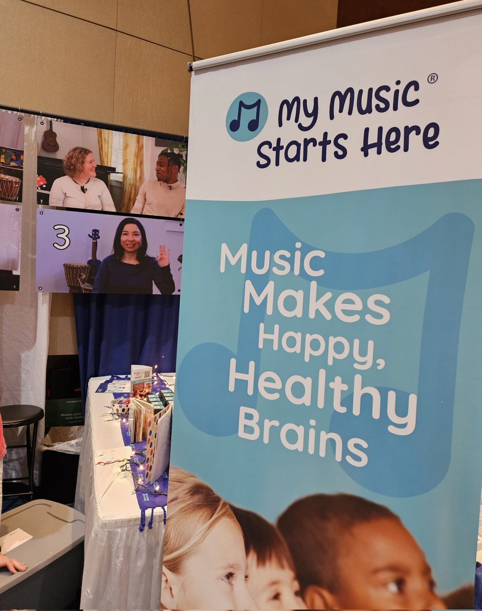 FiladelfiaSoto's tweet photo. My big smile right next to my daughters happy faces! Yes, we love music! #mymusicstartshere #songandstorieswithMaryandmike https://t.co/BTJnCHHu5K