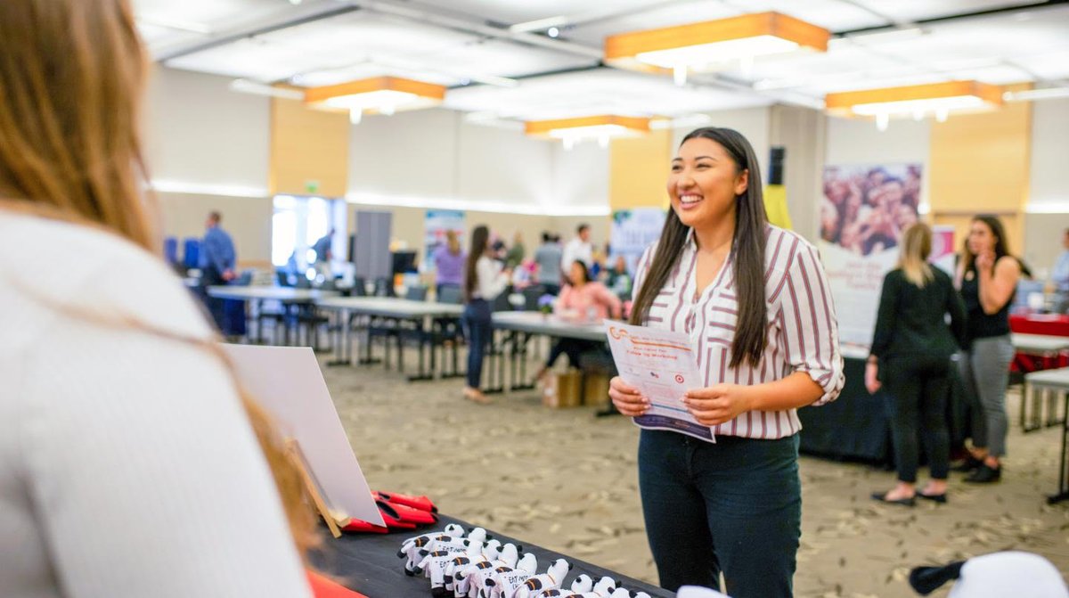 Calling all #Seawolves! 📢 Don't miss out kickstarting your job, internship, or volunteer journey at today's #CareerFair! Come to the Student Center Ballroom from 10 a.m. - 2 p.m. to meet with employers, discover local job opportunities, and potentially change your future! 💼