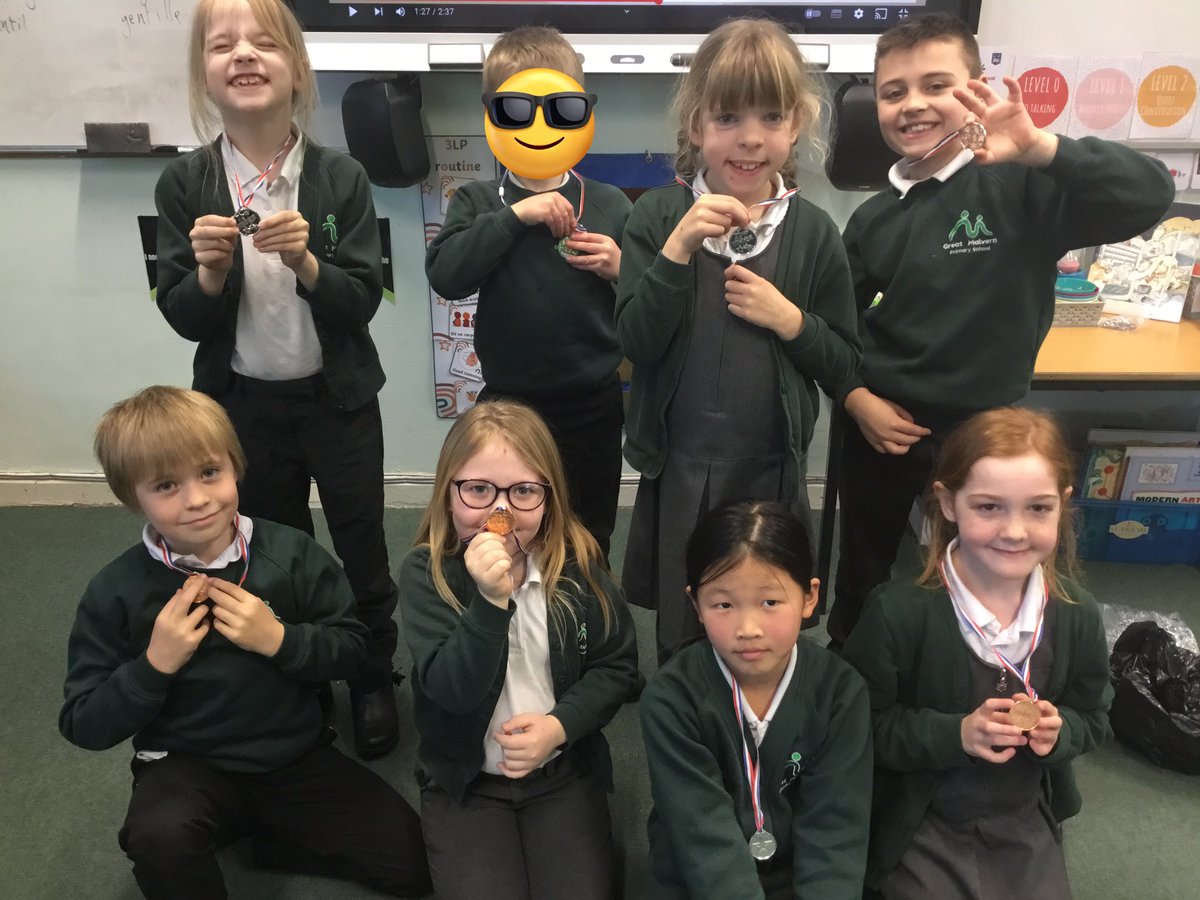 GMPSclass2LP's tweet photo. 🌟Our spelling stars this week 🌟 https://t.co/4YXMyDijPh