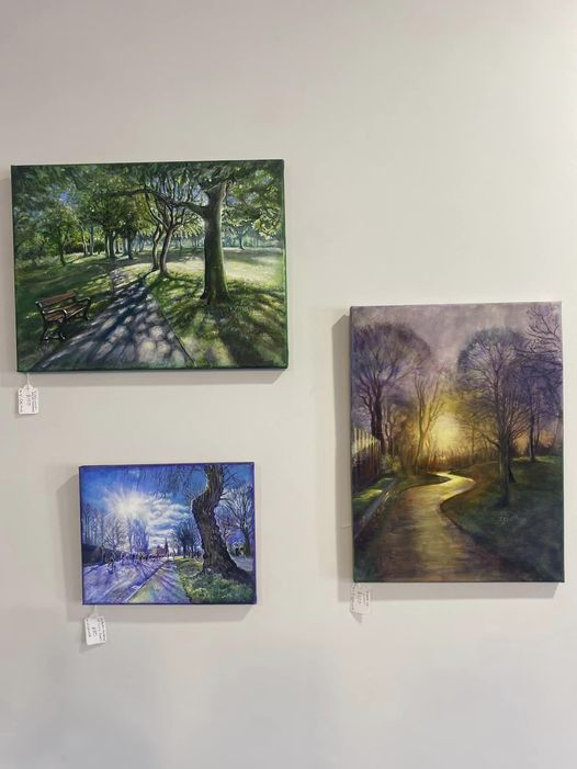 LLHappyArt's tweet photo. I've just been informed that one of my paintings, on display at the Courtyard coffee shop, has sold. Oooo I wonder which one it is? 🤪
#lifeofanartist #littlelizhappyart #paintings #EGrima #StHelens #art #treesandlight #treepaintings https://t.co/wZzFSggpyh