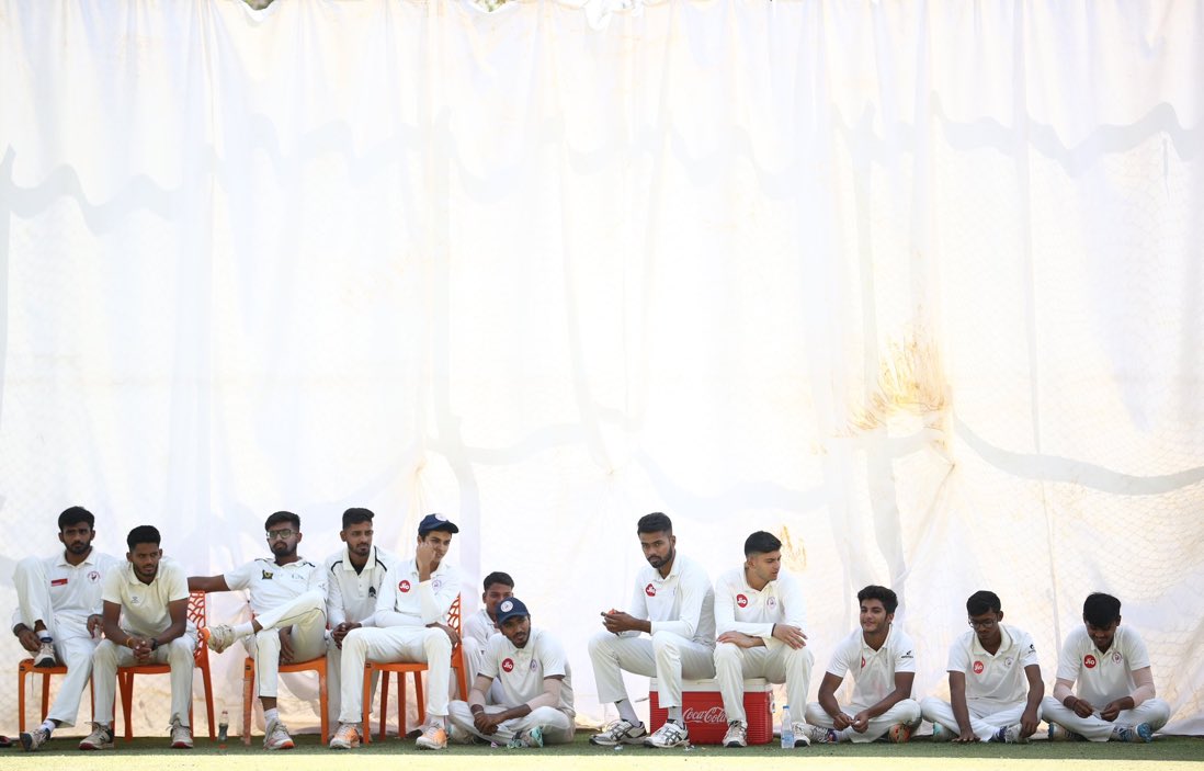 “Bowling is an art and they are the artists”  - High tech bowling machines can’t replace these net bowlers, who sweat it out in the nets  #INDvAUS 

Beautiful click by @Sportsnapper71 

#CricketTwitter