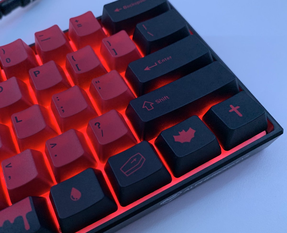 AlpheriorKeys's tweet image. 👹🩸💉Blood Thirsty💉🩸👹

YAYY GIVEAWAY!!! We're Giving Away our AWESOME Blood Thirsty Keycap Set!

-Retweet &amp;amp; Like
-Follow us 
-Comment :) 

Winner Randomly Chosen in 48 Hours 🥳🎉
Good Luck Everyone! 
AlpheriorKeys.com❤️‍🔥