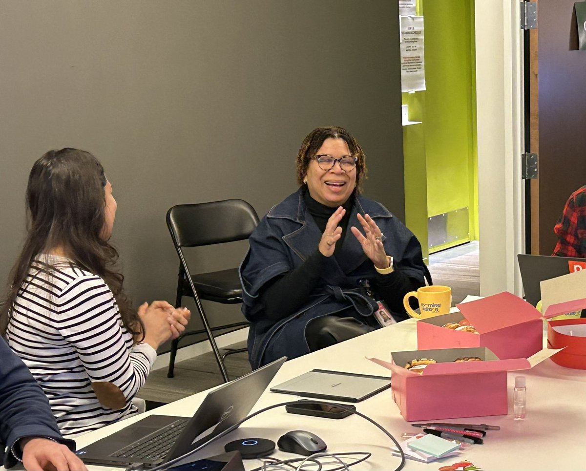 Our new co-host @NPRMichel, second from left, came to the @MorningEdition @UpFirst meeting. Said she took the job at @NPR’s biggest radio program and podcast because “I wanted to shake myself up,” following advice she gives colleagues: “Try something hard.”