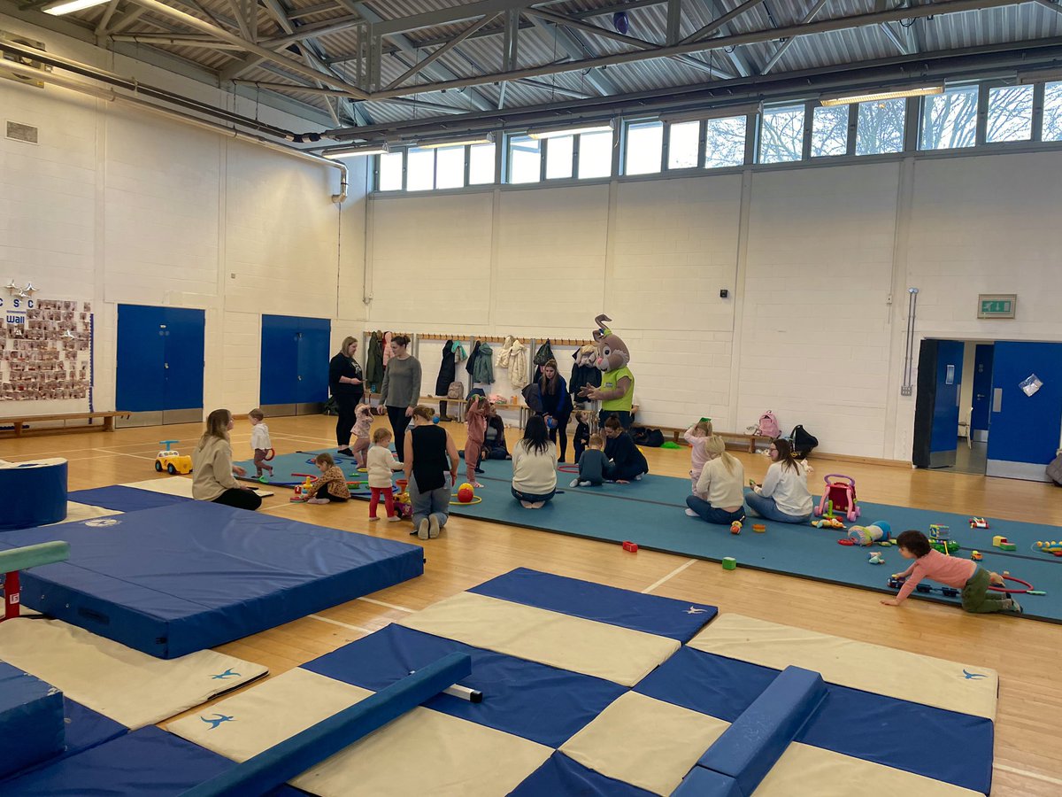 SportXplorers's tweet photo. An amazing session today at our @CSCGymProsports Tiny Tumblers lead by @miss_loomes with a total of 18 little ones🙌🏼 Today Skiful Sally visited and took the children on an adventure to the zoo🐰🍃🐒🌻🐘 https://t.co/QwGe2VEOVt