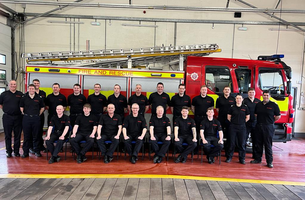 End of a fantastic 2 week safe to ride course. We sent 15 new fire fighters off to their stations this afternoon. We’ll done everyone!
#firefighter #knackered <a href="/NyfrsR/">North Yorks Fire Recruitment</a>  <a href="/NorthYorksFire/">North Yorkshire Fire & Rescue Service</a>