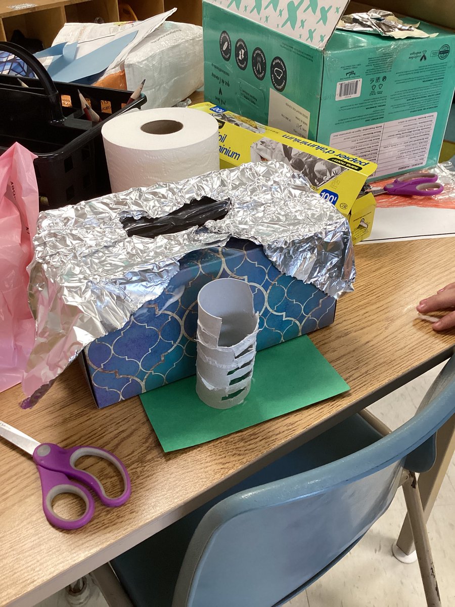 mrs_a_miner's tweet photo. Let the 🍀leprechaun trap🍀shenanigans commence!
#ProblemSolvingandInnovating #StPatricksDay https://t.co/V4H4VJL3Zt