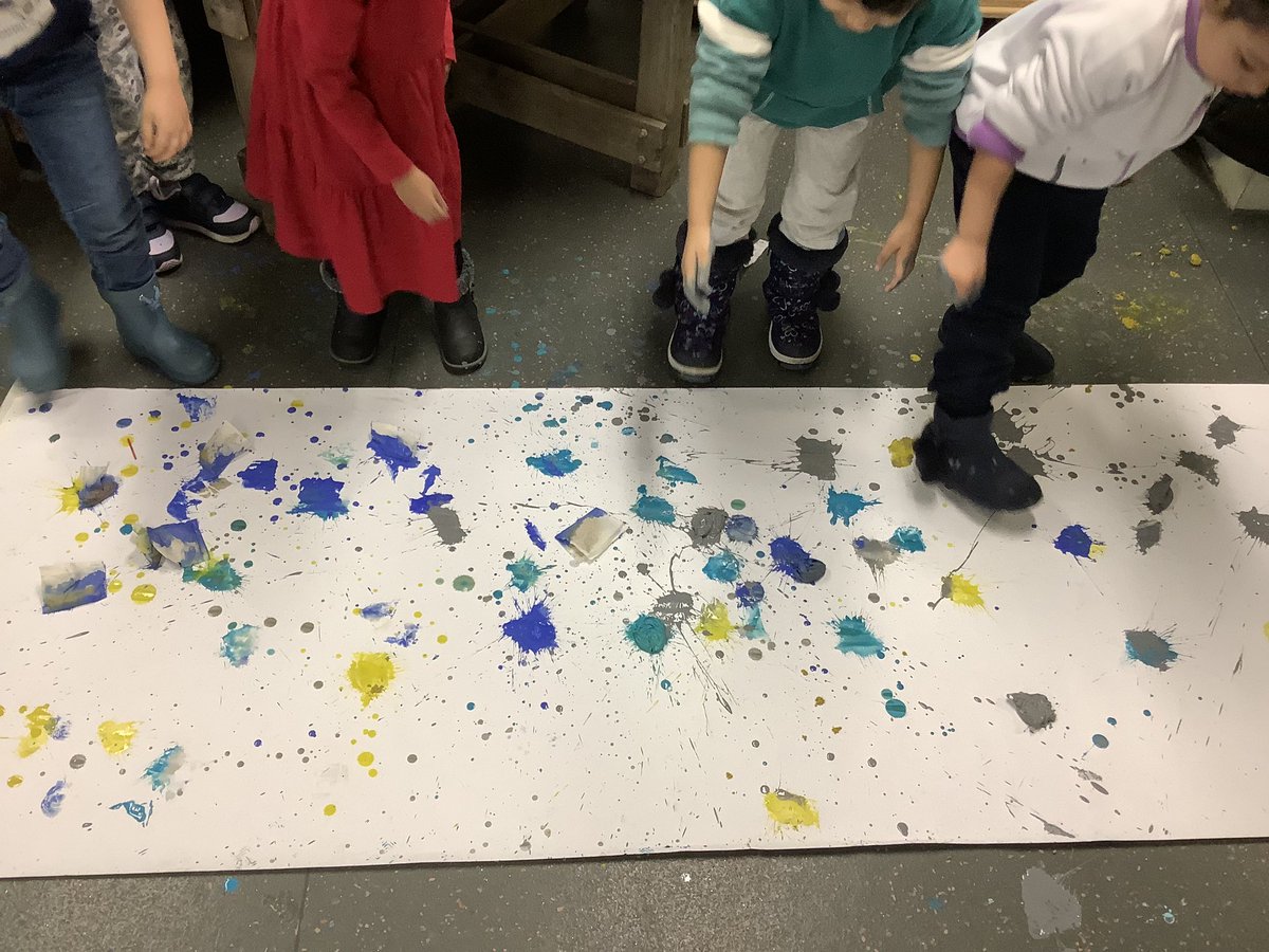 We have been very busy at nursery this week learning about the festival of ‘Holi’. We have been exploring colours in a range of ways and have had lots of fun getting messy! #nurseryeducation #ronec #playyourwaytosucess