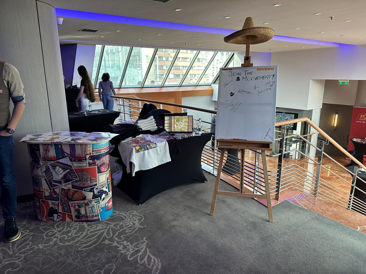 flowwlesss's tweet image. #NFTBucharestWarmUP2023 🤙🐮