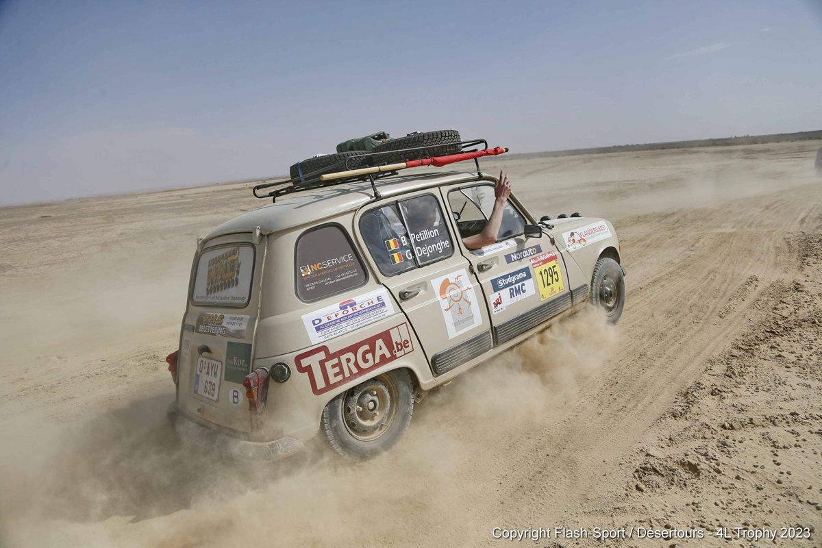 4L_Trophy's tweet photo. 𝗦𝘁𝘂𝗱𝘆𝗿𝗮𝗺𝗮 𝘅 #4ltrophy2023
—
🙏 Mille mercis à @studyrama, #partenaire média du rallye, qui était avec nous sur les pistes marocaines à l’occasion de la 26e édition du mythique raid #4ltrophy ! 🏜️ https://t.co/OhD4eZxMtK