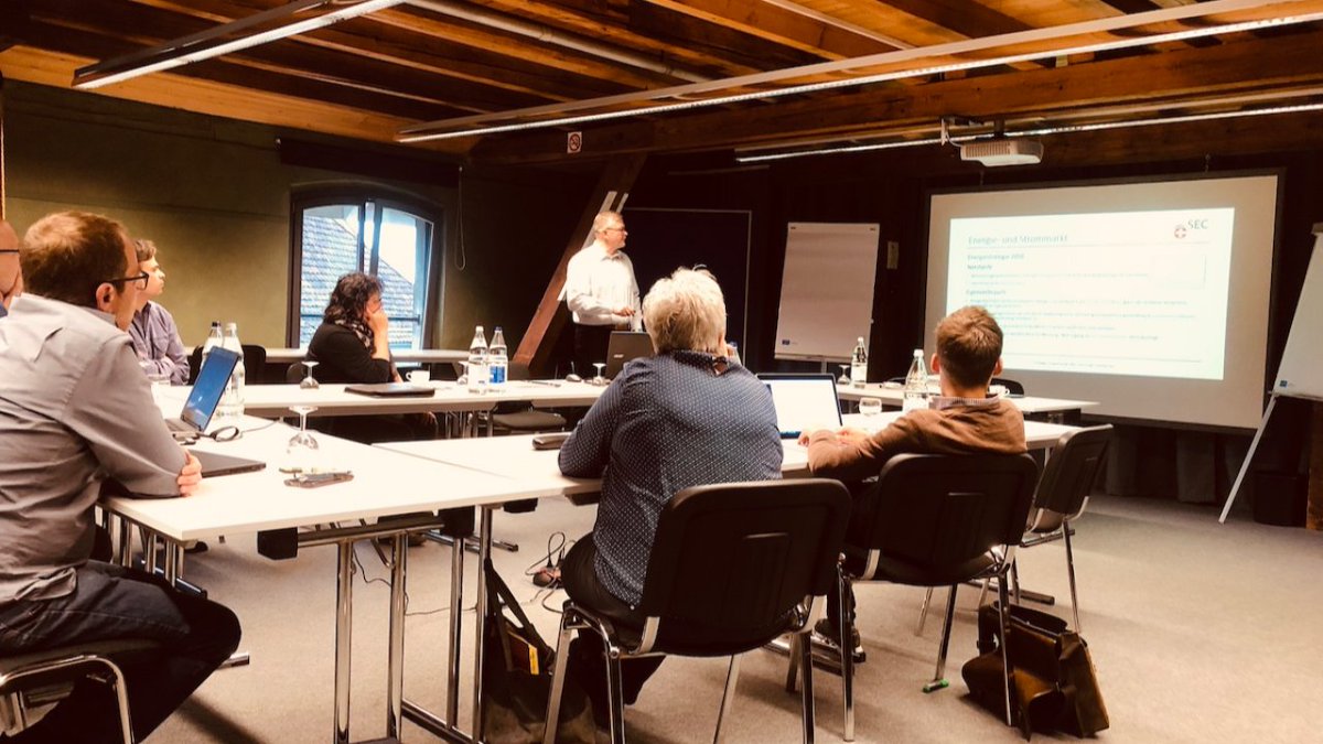 📢 Save the date! 🗓️
Erfahren Sie mehr über die Sunshine-Regulierung und deren Auswirkungen auf Ihr Unternehmen auf unserem Event am Fr, 24. März 2023 von 09:30 bis 13:00 Uhr!
Wir freuen uns auf Ihren Besuch!  sec-energy.ch/index.php/vera…