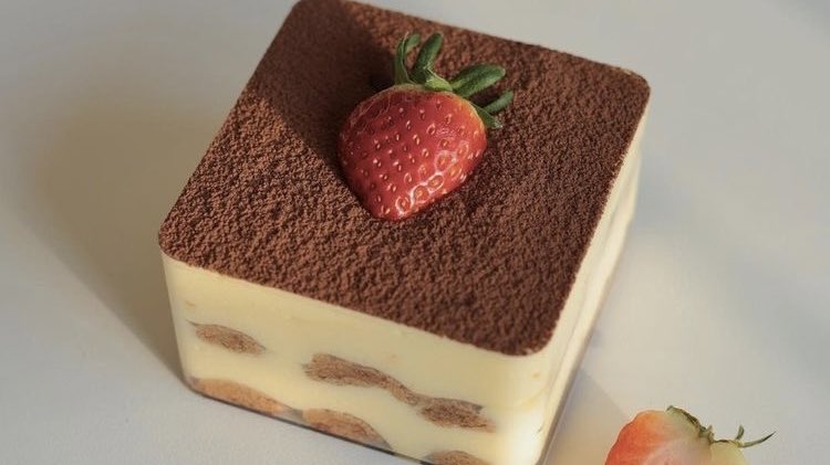 malusokay's tweet image. Tiramisu 💭