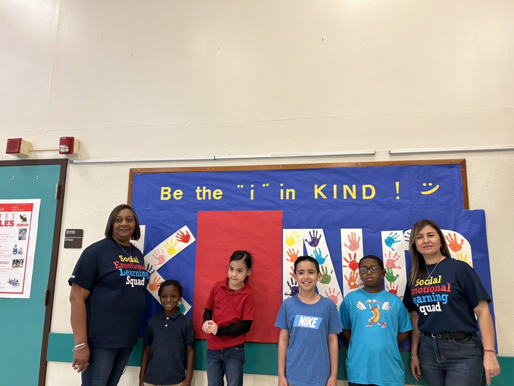 Kindness can change the world! <a href="/HisdOates/">Oates_HISD</a>