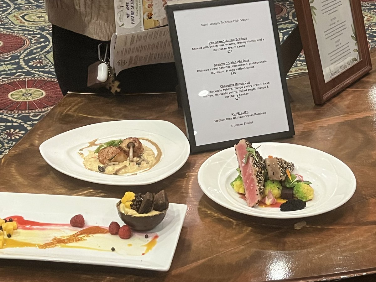 NCCVT came to compete! #nccvtworks <a href="/edelen_dan/">Dan Edelen</a> <a href="/TekSteph/">Stephanie Foster</a> <a href="/MrJermaineW/">Jermaine Williams</a>